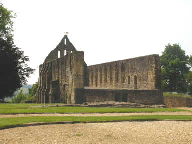 Photograph of the ruins of Battle abbey